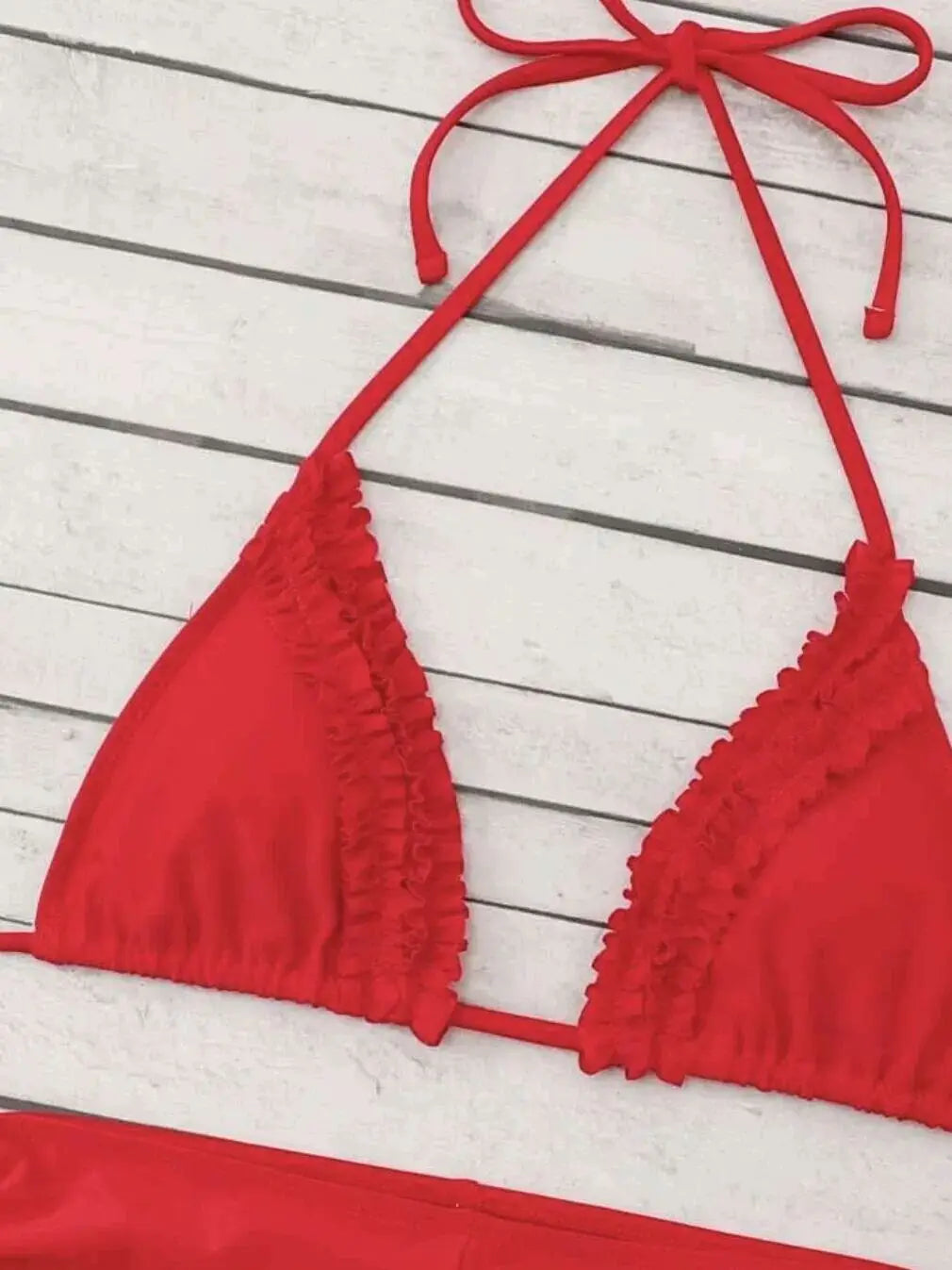 Bikini Triangular con Volantes y Cordón Halter - Microbikini de Verano