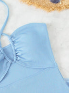 Bañador de Una Pieza Halter Recortado con Falda - Estilo Sexy y Monocromático