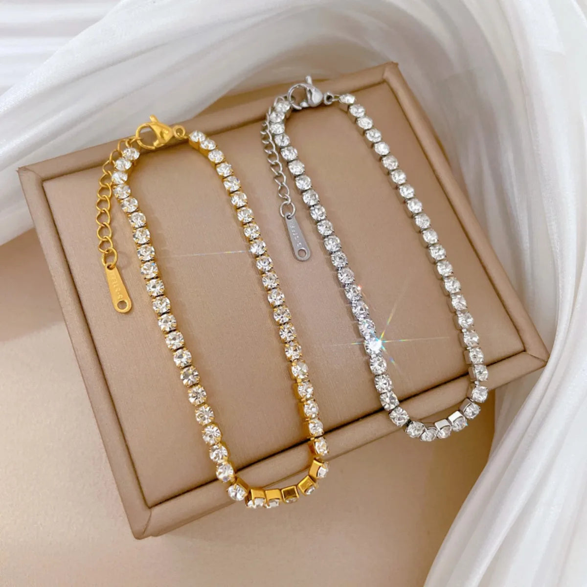 Pulseras de cadena de tenis de circonio brillante de acero inoxidable para mujeres y niñas, brazalete de lujo, accesorios de mano, regalos de joyería para amigos
