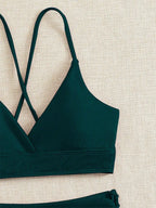 Bikini con Cordones y Cuello en V Profundo - Triangulares
