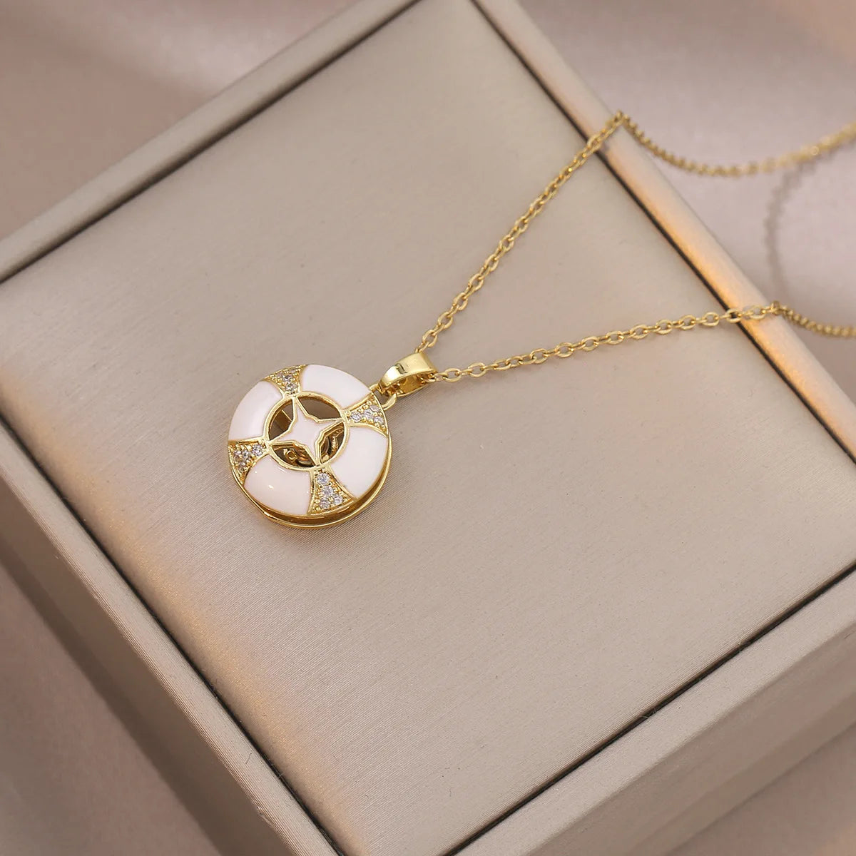 Collar con colgante de flor giratorio de circón brillante de lujo para mujer, cadena de acero inoxidable de Color dorado, joyería, accesorio para fiesta y boda