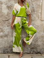 Conjunto de Verano Mujer | Estampado Floral y Shorts | Color Verde