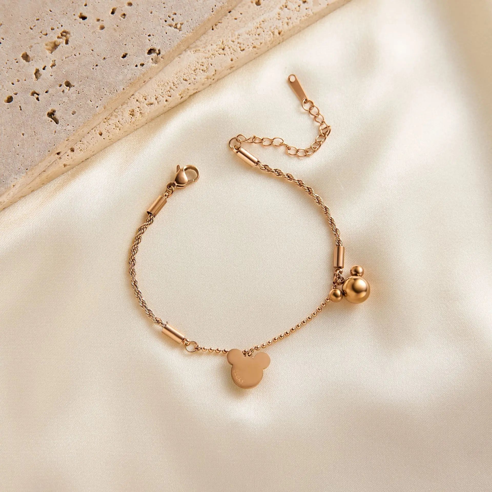 Pulsera Dijes Mickey Mouse Acero Inoxidable Oro Rosa | Estilo Adorable Tendencia
