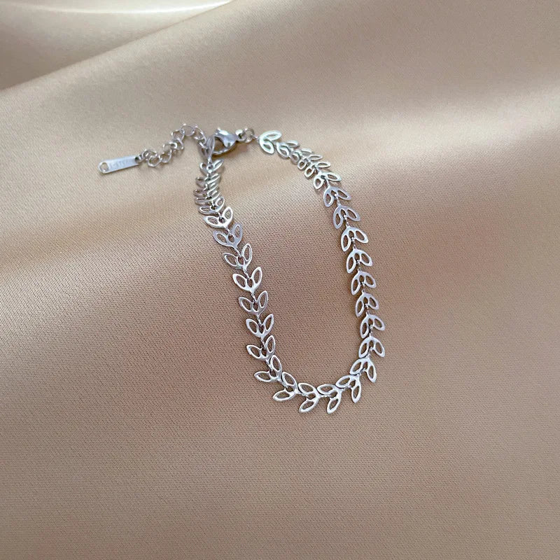 Pulseras de cadena de hojas huecas simples de acero inoxidable para mujeres y niñas, pulsera de Color dorado y plateado a la moda, accesorios de joyería