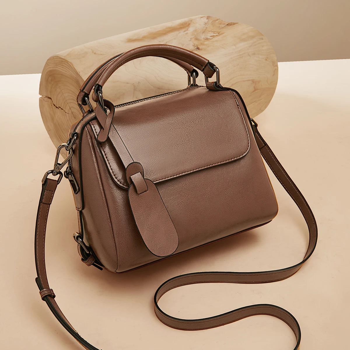 LAORENTOU bolso de hombro tipo bandolera Retro de PVC para mujer, bolsos colgantes de moda 2025 para damas y niñas, regalo para novia, esposa