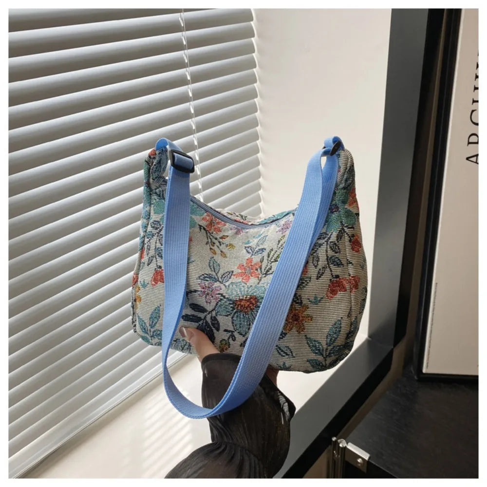 Bolso Bandolera Vintage Media Luna con Estampado Floral y Textura para Mujer