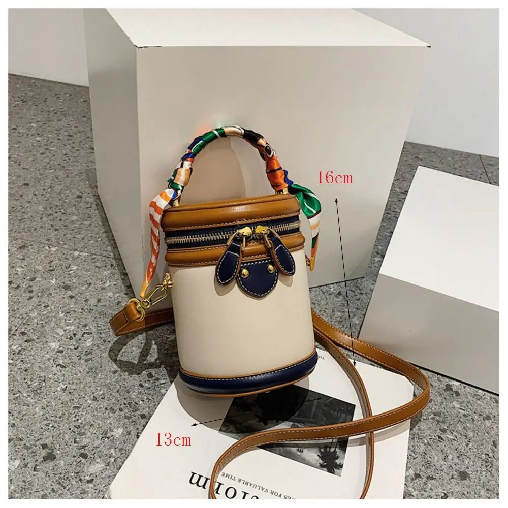 Exquisito bolso tipo cubo de cuero PU para mujer, nuevo cilindro, bolso de mano portátil, bolso de hombro tipo bandolera de gran capacidad para compras de viaje