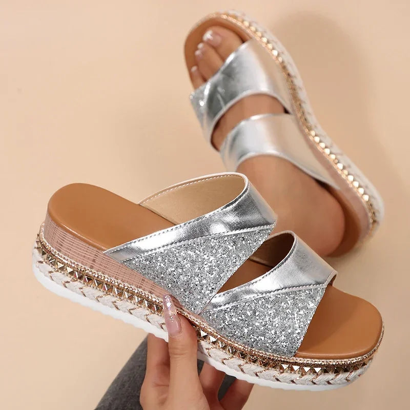 Sandalias de Cuña Doradas con Lentejuelas | Mujer