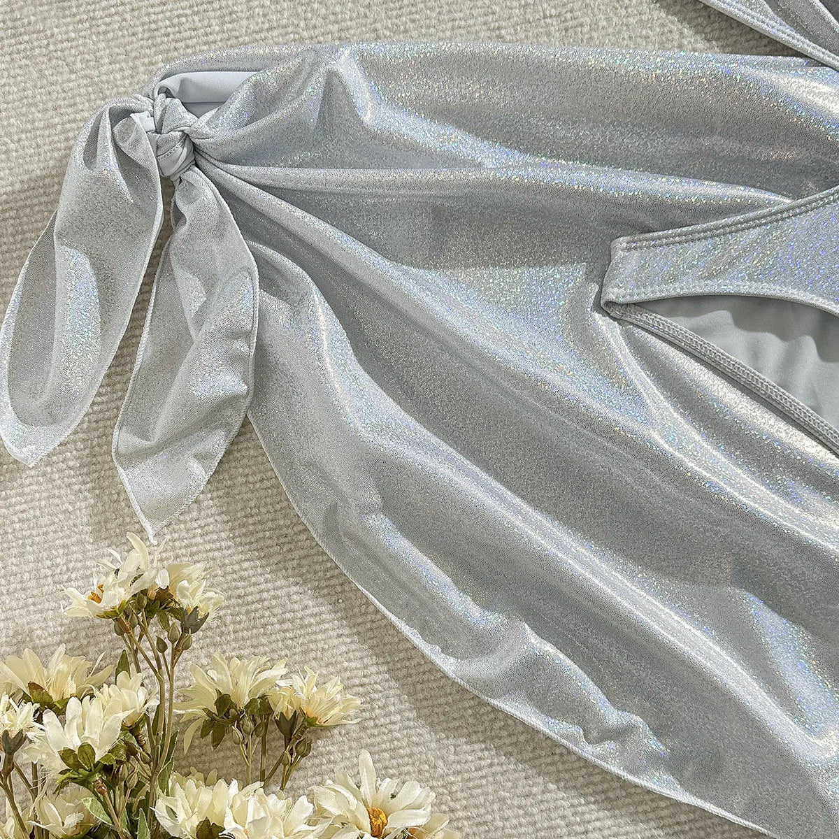 Bikini Brillante de Dos Piezas - Para Brillar en la Noche en la Playa
