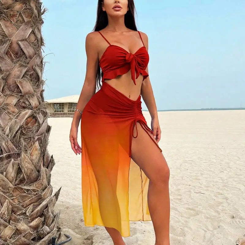 Bikini de Malla con Degradé - Conjunto de Tres Piezas con Estilo