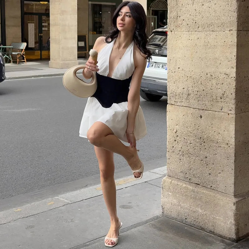 Vestido Corto Plisado con Patchwork