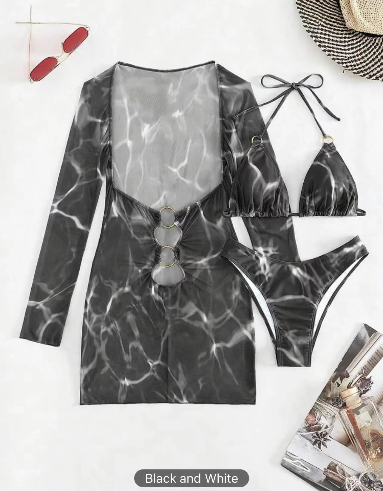 Conjunto de Tres Piezas - Bikini y Cover Up para la Arena