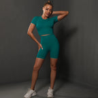 Conjunto Yoga Mujer Chaleco Espalda Descubierta | Shorts Cintura Alta | Secado Rápido