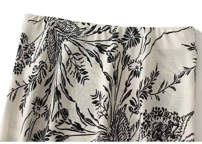 Falda Vintage de Satén | Estampado Floral Elegante