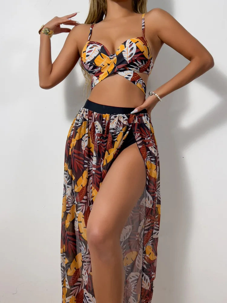 Bikini Sexy con Falda Larga de Malla - Conjunto de 3 Piezas para Playa