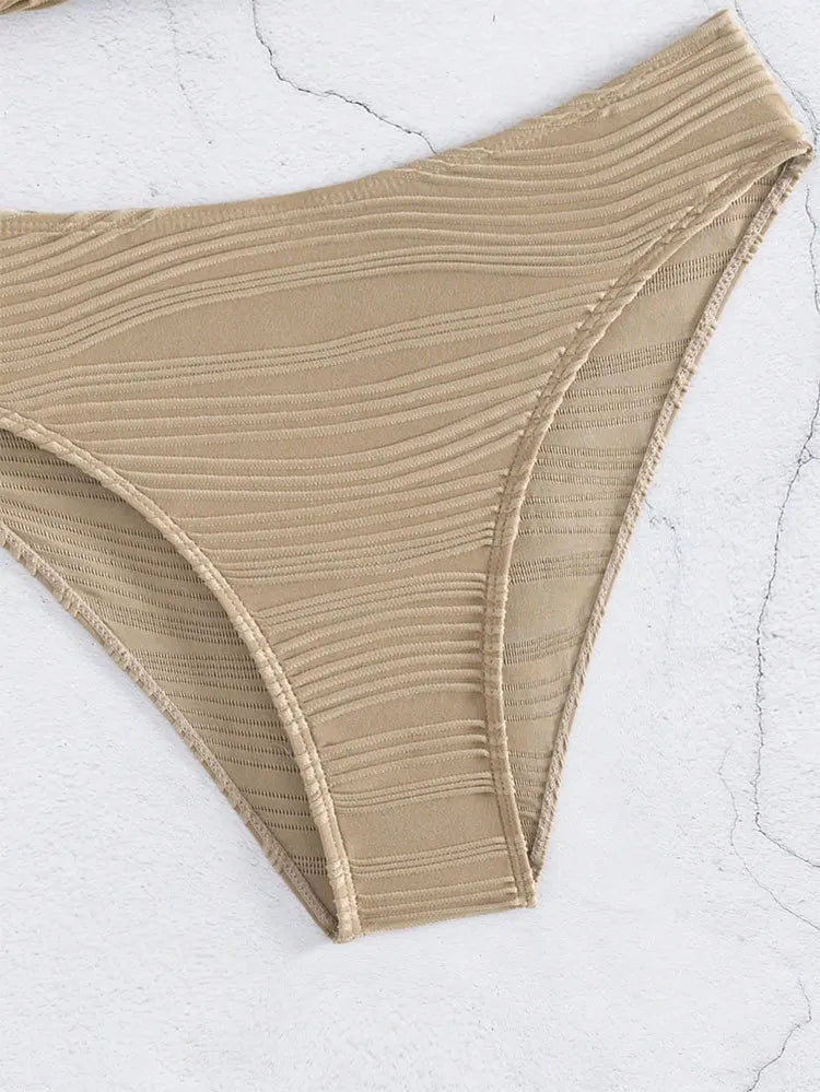 Bikini Push Up con Detalle Recortado y Volantes para Playa