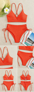 Bikini con Cordones y Cuello en V Profundo - Triangulares