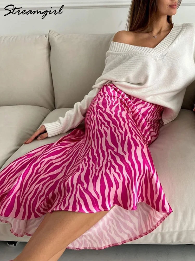 Falda Larga De Satén Con Estampado De Leopardo Elegante