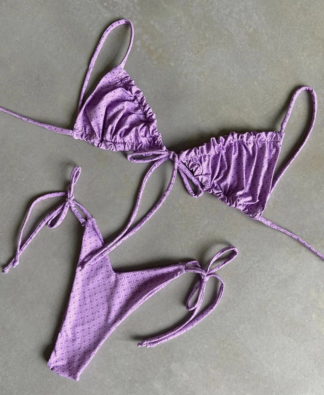 Bikini Sexy de Cintura Alta y Color Sólido - Traje de Baño de Verano 2025