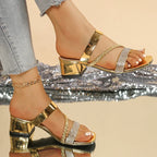 Sandalias de Tacón Grueso | Doradas | Detalles de Cristal | Punta Cuadrada