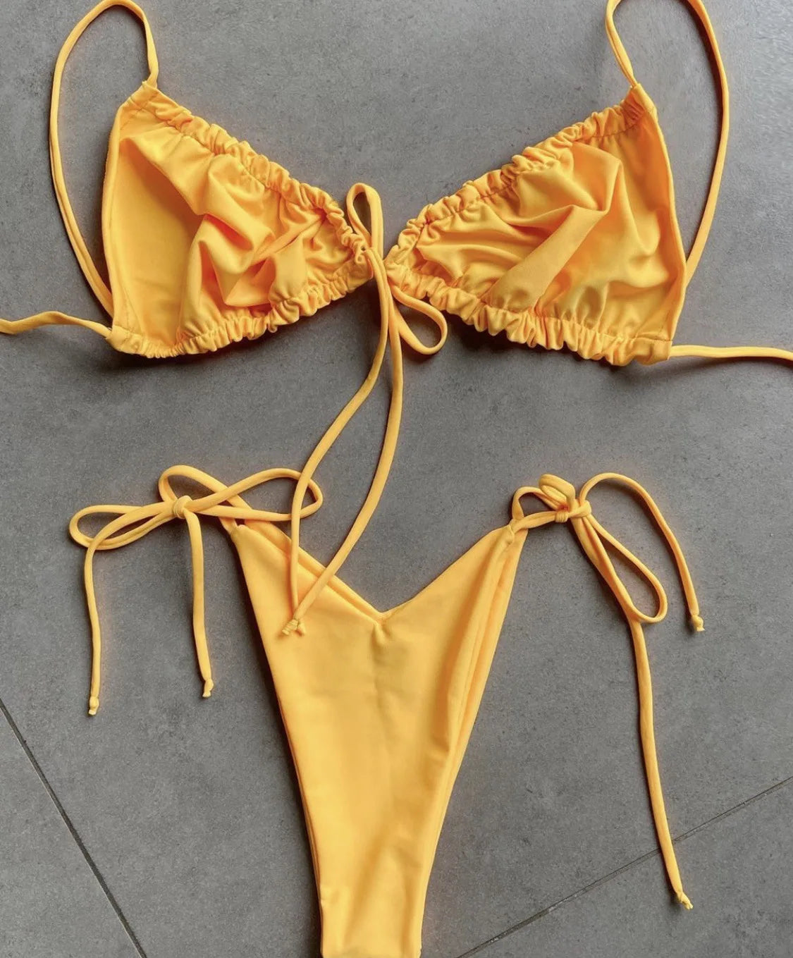 Bikini Sexy de Cintura Alta y Color Sólido - Traje de Baño de Verano 2025