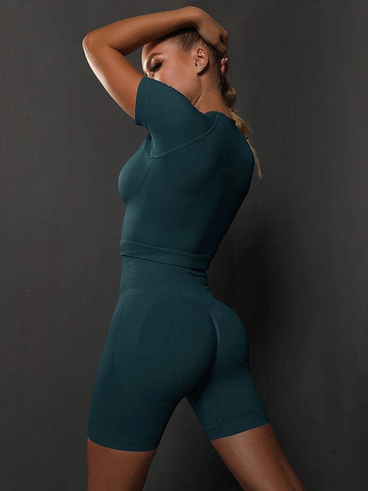 Conjunto Yoga Mujer Chaleco Espalda Descubierta | Shorts Cintura Alta | Secado Rápido
