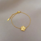 Pulseras con dijes de flores simples clásicas de acero inoxidable para mujeres y niñas, pulsera de flores de Color dorado, regalos de joyería para amigos
