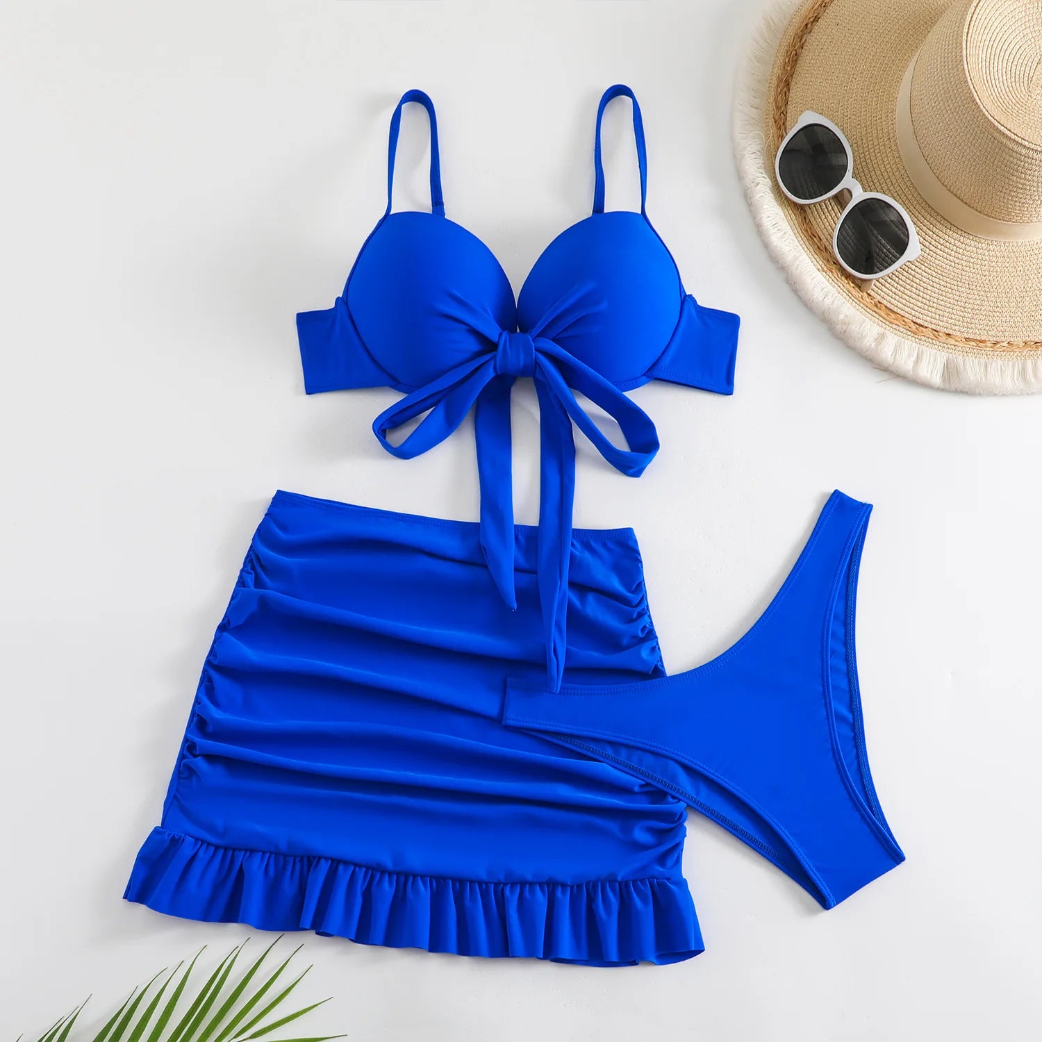 Conjunto de Bikini 3 Piezas con Falda - Top con Nudo y Bottom de Tiro Alto