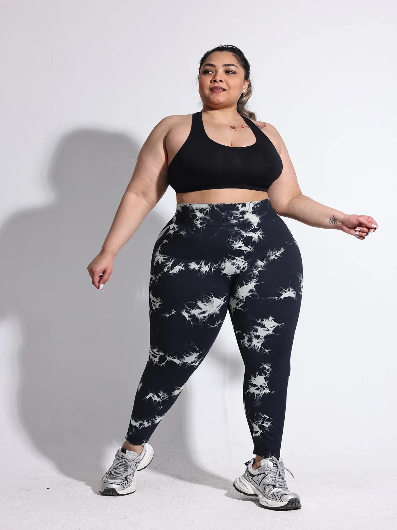 VEQKING-pantalones de Yoga de talla grande para mujer, mallas deportivas 4XL, cintura alta elástica, mallas a tope, pantalones de entrenamiento teñidos anudados de secado rápido