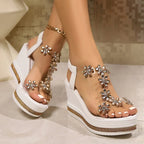 Sandalias de cuña con flores y diamantes de imitación para mujer, sandalias de plataforma gruesas con cristales de lujo, zapatos de fiesta de tacón súper alto de Pvc transparente, 2025