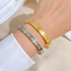 Brazalete Números Romanos Vintage | Acero Inox. Lujo Dorado/Plata | Pulsera Abrible | Ticotrendy