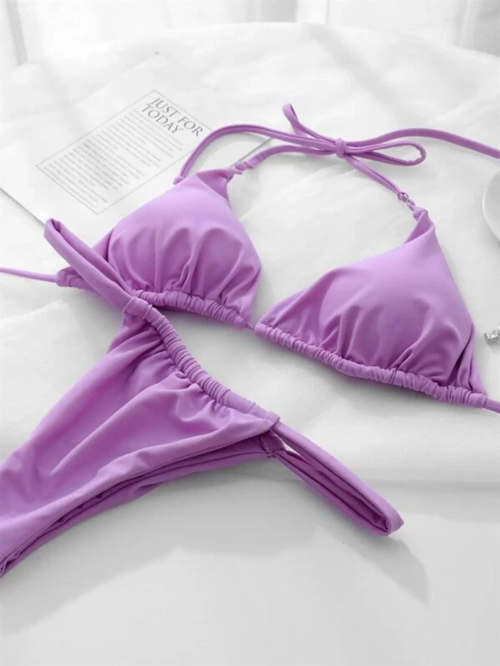 Conjunto de Bikini de Color Liso con Correa para Playa
