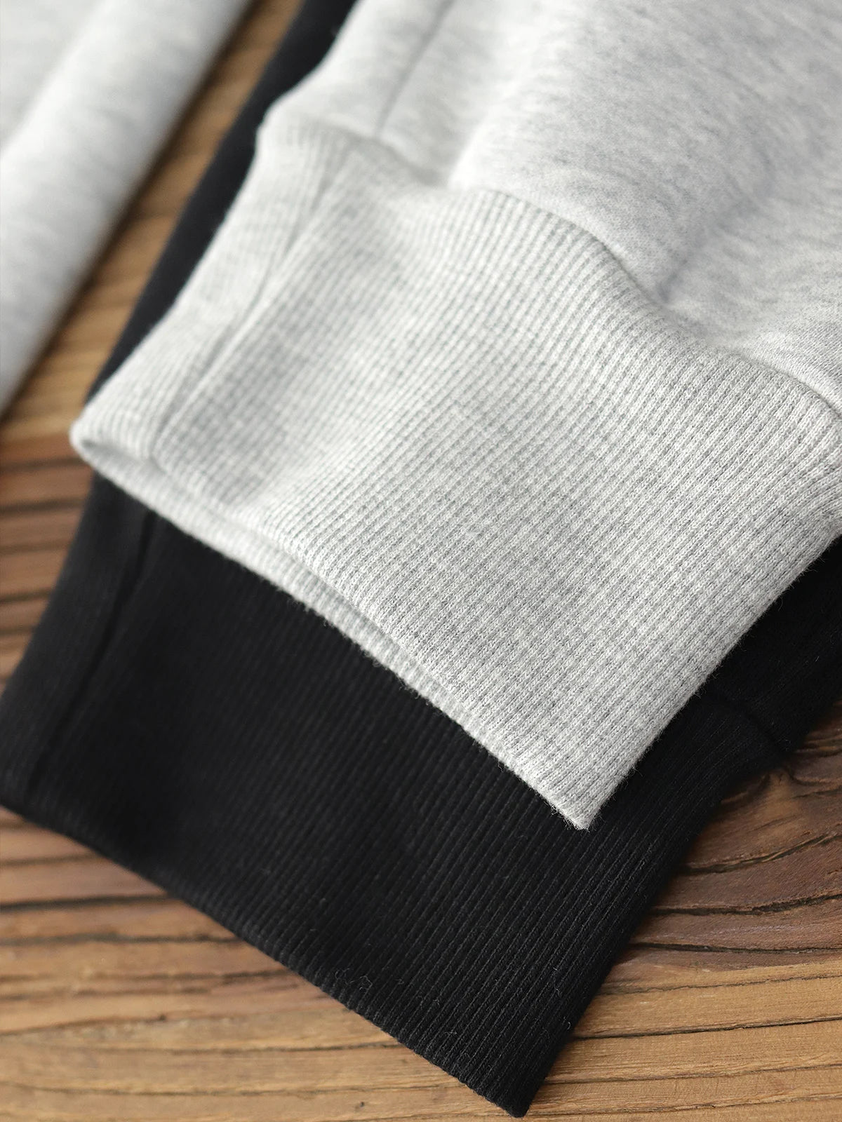 Jogger 420G Forro Polar | Lana Cordero | Gris Claro Cálido | Deportivo Invierno