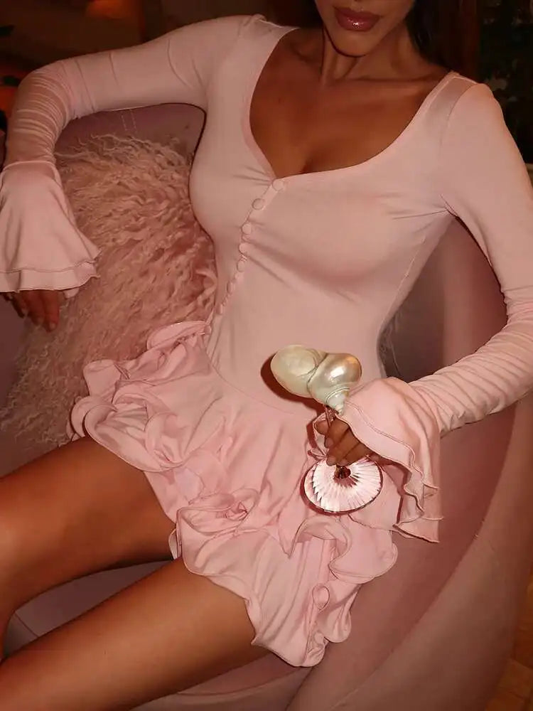 Vestido Mini con Volantes | Mangas Acampanadas | Fiestas
