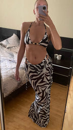 Bikini de Cebra con Falda - Conjunto de Dos Piezas para el Verano Costarricense