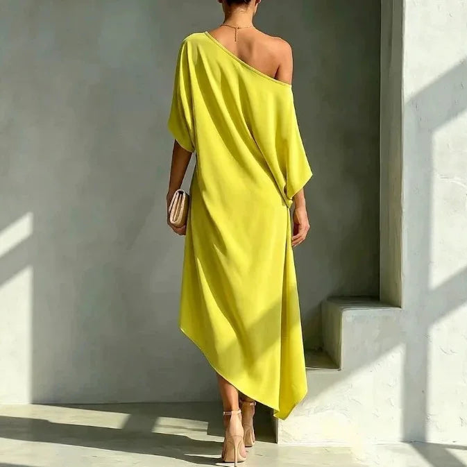 Vestido Maxi Fruncido Asimétrico Hombros Descubiertos