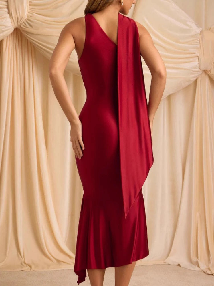 Vestido de Fiesta con Hombro Asimétrico y Espalda Descubierta