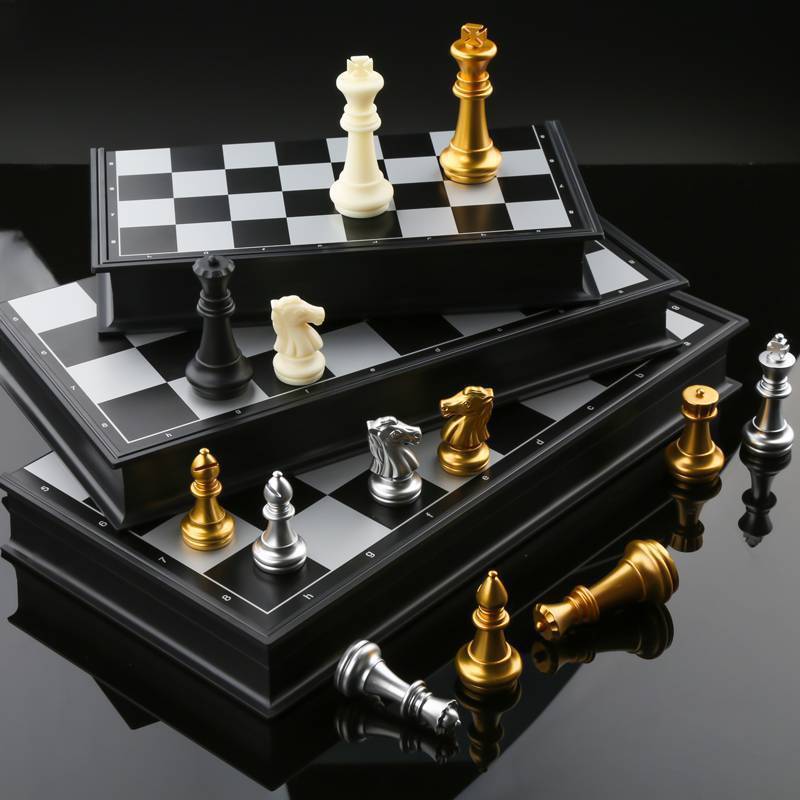 Ajedrez Dorado Plateado | Set Plástico Elegante | Juego Familiar